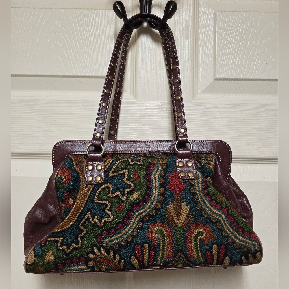 Vintage Isabella Fiore Tapestry Shoulder Bag - Picture 10 of 16